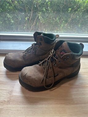 Red Wing Shoes Brown Lace-Up Work Boots with Padded Collar